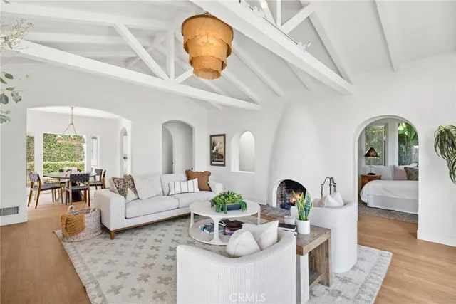 $4,799,000 | 31402 Ocean View Street, Laguna Beach, CA 92651