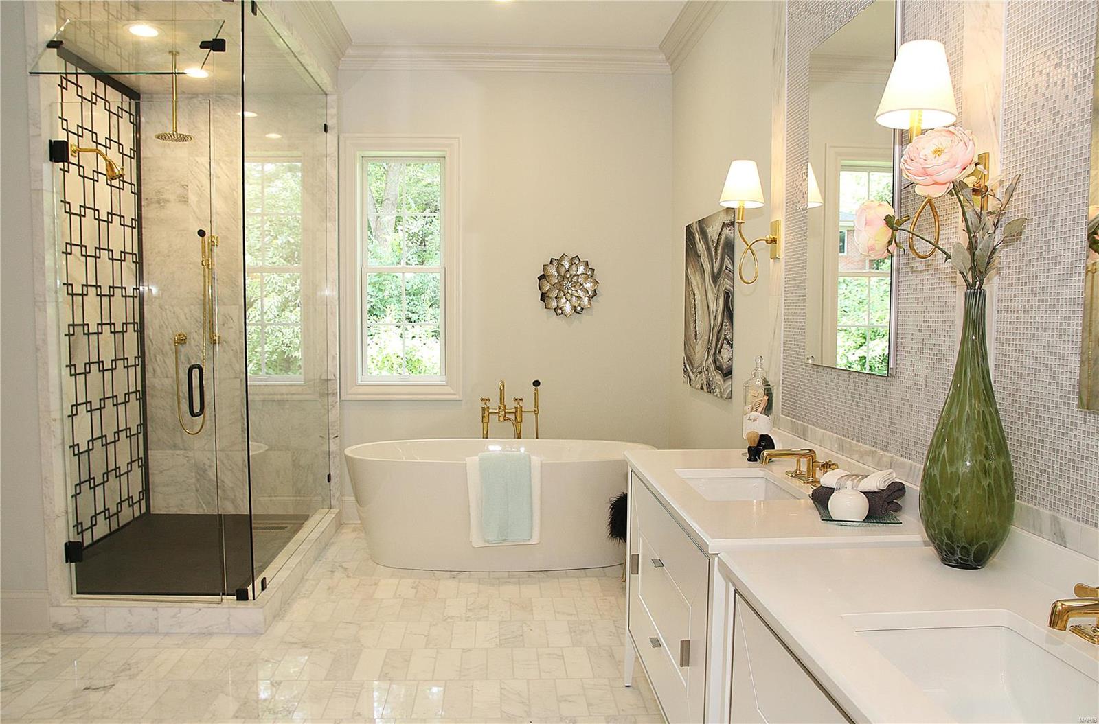 11322 Clayton Road Frontenac, MO 63131 - Photo 23 of 56 Gallery Image 23