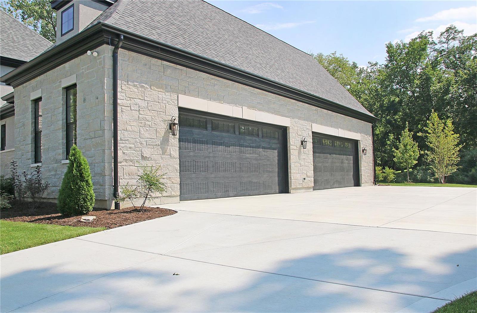 11322 Clayton Road Frontenac, MO 63131 - Photo 8 of 56 Gallery Image 8