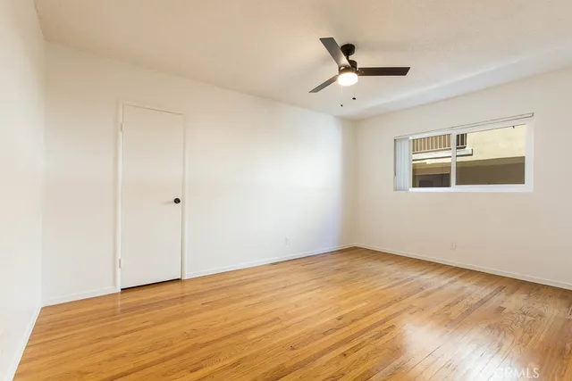 $3,200 | 930 North Stanley Avenue, Unit 4, West Hollywood, CA 90046