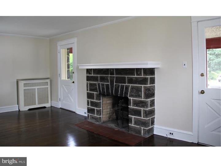 38 Princeton Road Havertown, PA 19083 - Photo 2 of 15 Living Room