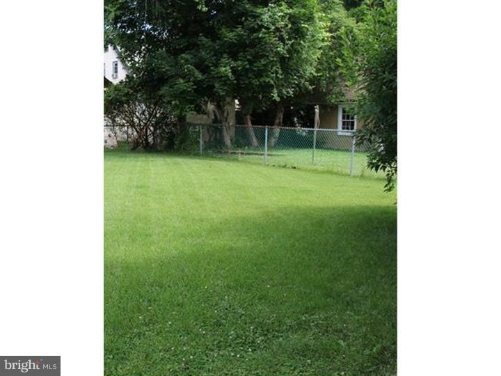 38 Princeton Road Havertown, PA 19083 - Photo 11 of 15 Back Yard