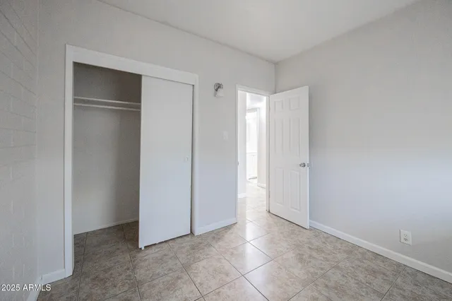 $1,095 | 864 East Chandler Boulevard, Unit 14, Chandler, AZ 85225