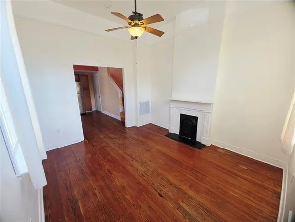 $1,600 | 2525 Laurel Street, New Orleans, LA 70130