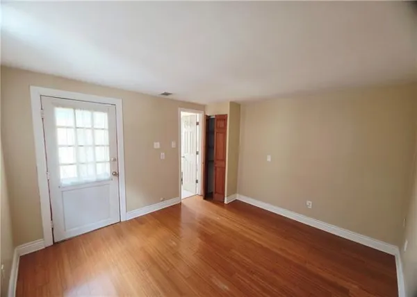 $1,600 | 2525 Laurel Street, New Orleans, LA 70130