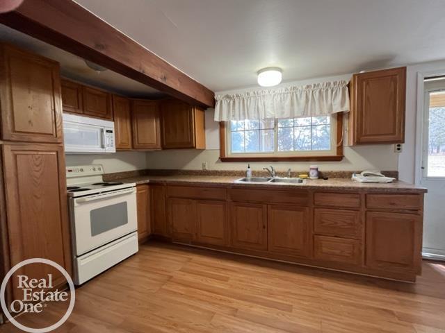 47950 Fairchild Road Macomb, MI 48042 - Photo 17 of 23 50102038-16.JPG
