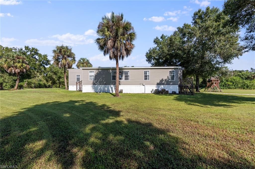 5681 Neal Road Fort Myers, FL 33905 - Photo 30 of 43 Gallery Image 30