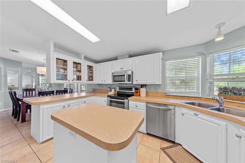 5681 Neal Road Fort Myers, FL 33905 - Photo 10 of 43 Gallery Image 10