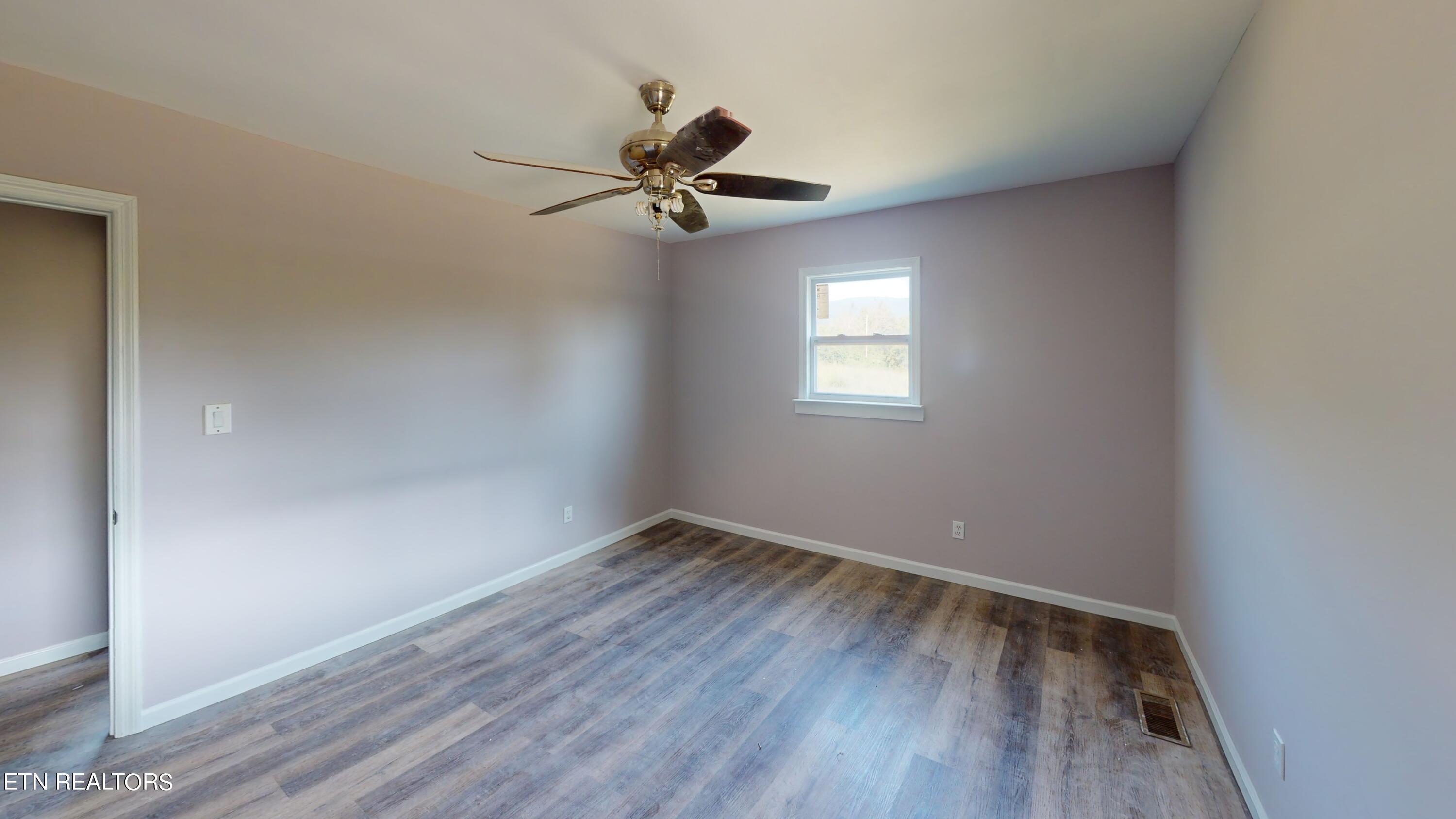 287 Hill Road Rutledge, TN 37861 - Photo 11 of 18 Bedroom (5)