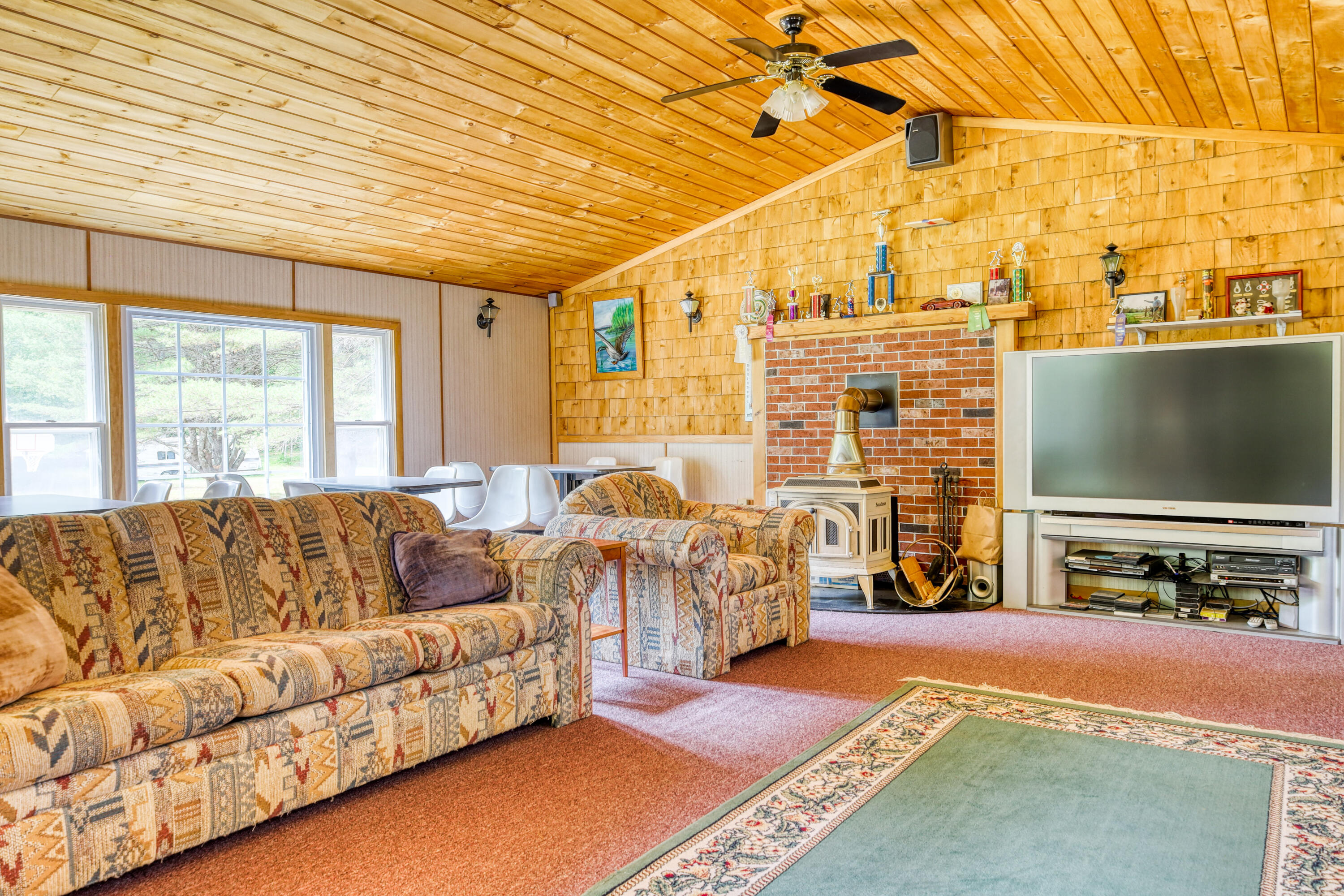 760 River Road Leeds, ME 04263 - Photo 12 of 27 Garage (5)