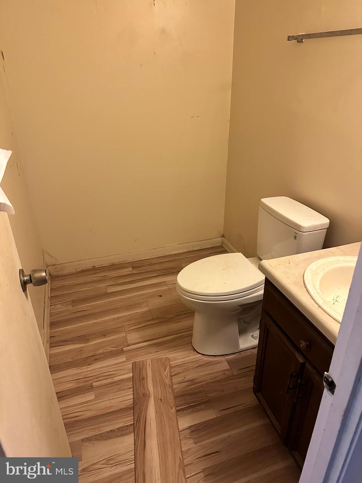 2348 Antiqua Court Reston, VA 20191 - Photo 5 of 9