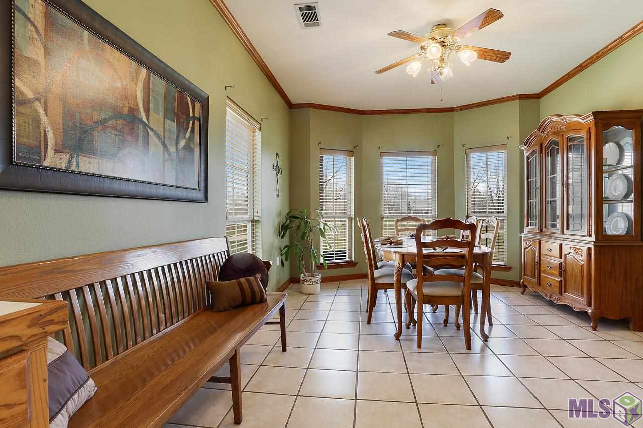 16251 Hubbs Road Pride, LA 70770 - Photo 3 of 17