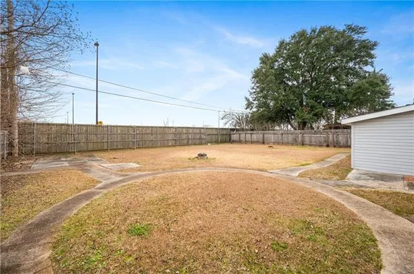 $256,000 | 2023 Memorial Drive, Alexandria, LA 71301