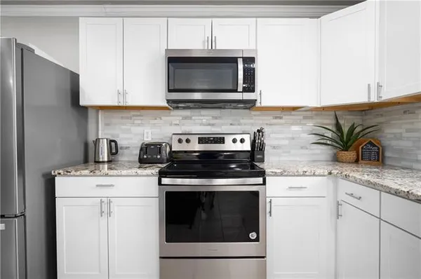 $256,000 | 2023 Memorial Drive, Alexandria, LA 71301