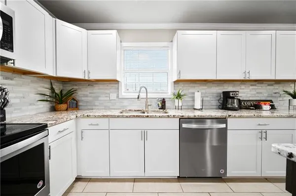 $256,000 | 2023 Memorial Drive, Alexandria, LA 71301