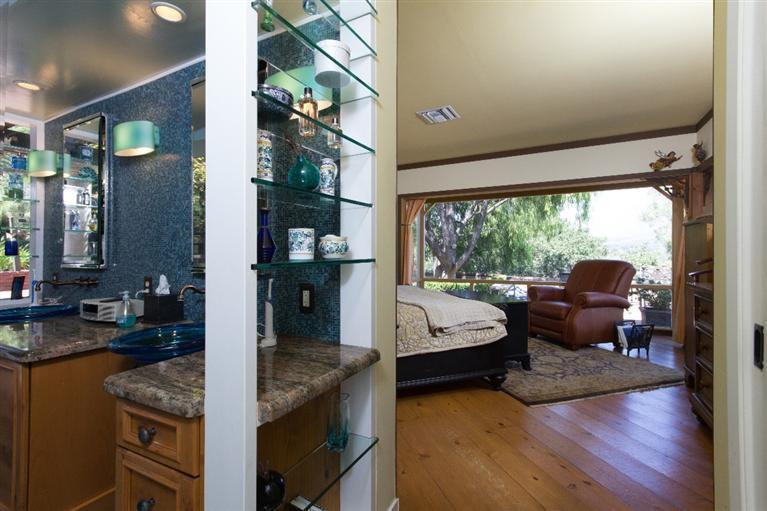 1131 Heatherside Road Pasadena, CA 91105 - Photo 30 of 44 a living room with furniture and a large window
