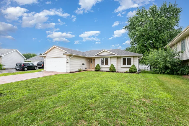 $385,000 | 6610 Leupold Lane, Plainfield, IL 60586