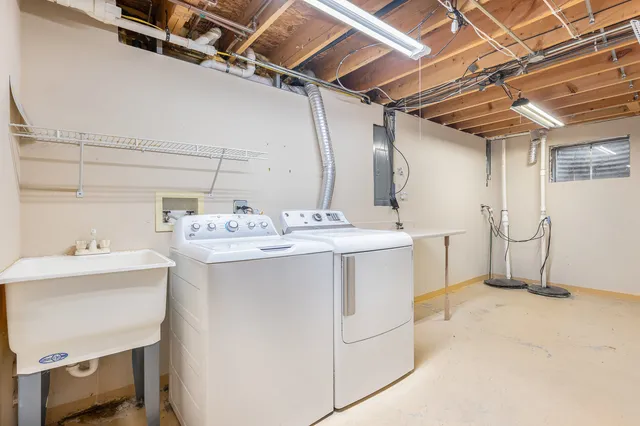 $380,000 | 6610 Leupold Lane, Plainfield, IL 60586