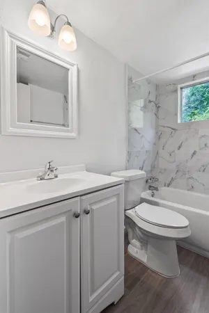 $1,295 | 2501 Manor Circle, Unit B, Austin, TX 78723