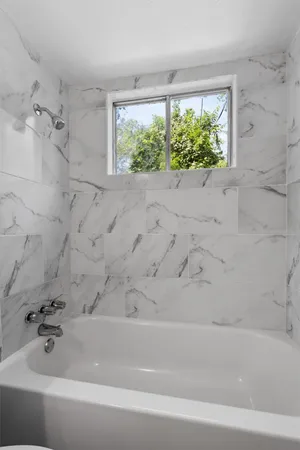 $1,295 | 2501 Manor Circle, Unit B, Austin, TX 78723