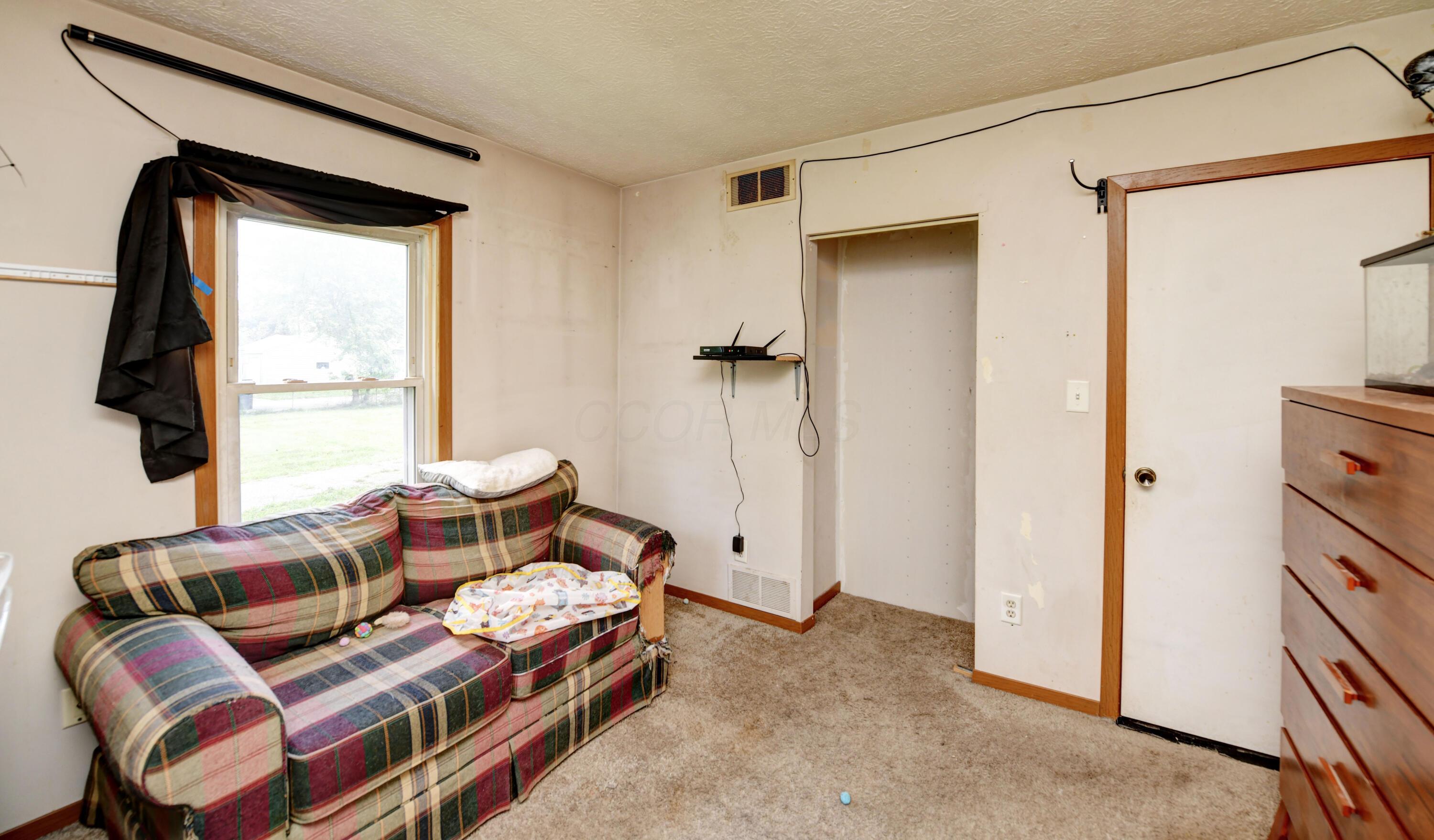 662 Beechwood Road Whitehall, OH 43213 - Photo 21 of 48 Bedroom (2)
