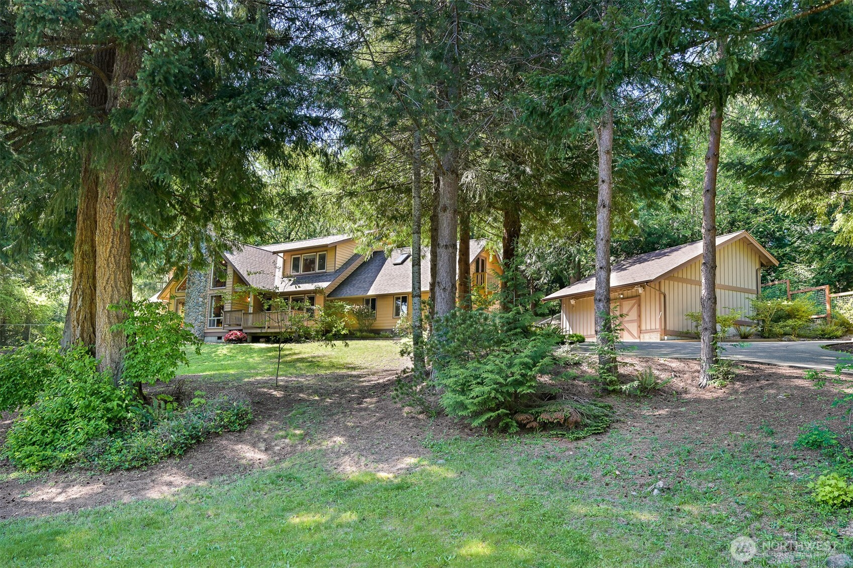 3337 Agate Heights Road Bellingham, WA 98226 - Photo 2 of 40