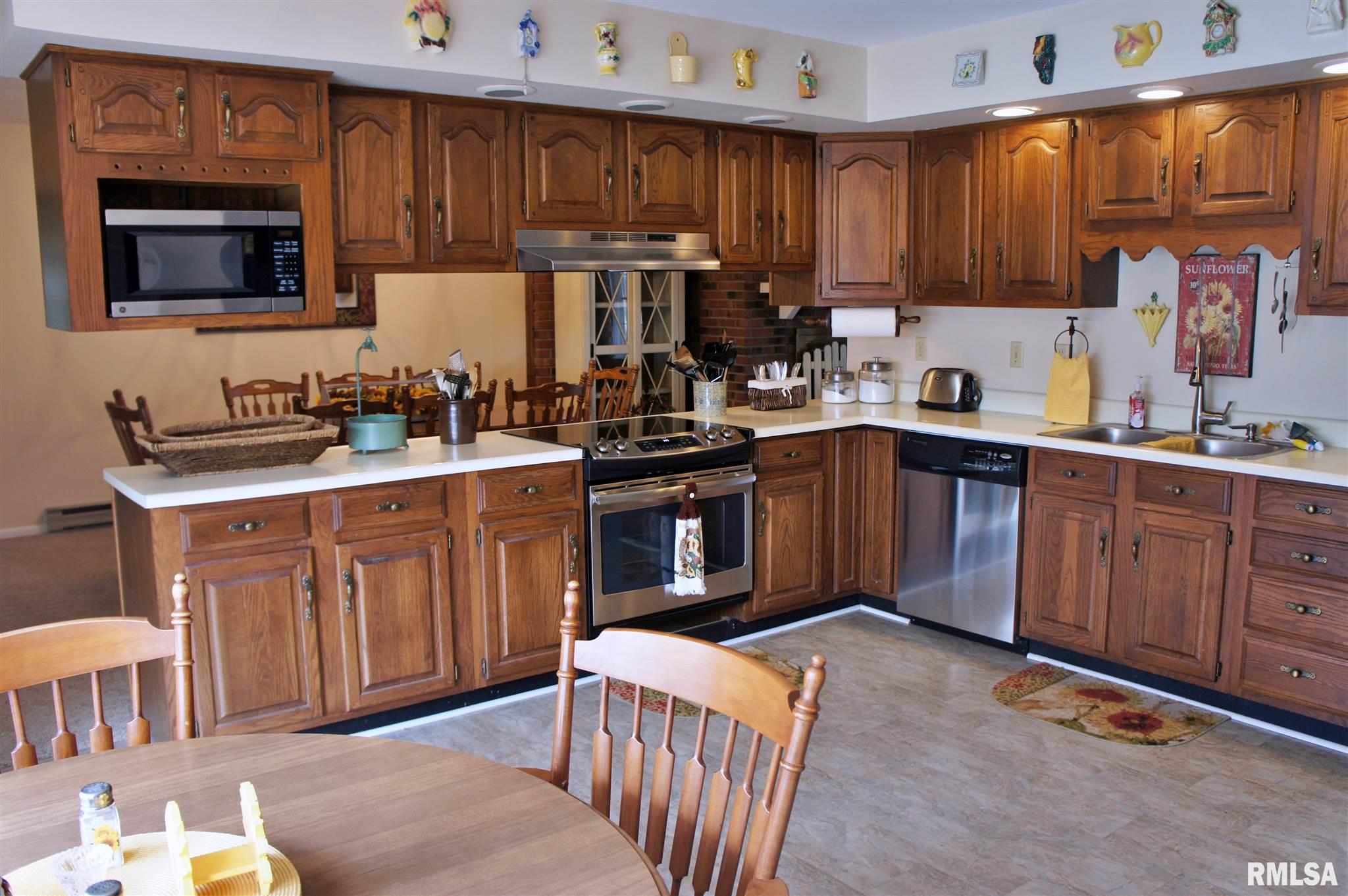 3949 Barnes Creek Road Metropolis, IL 62960 - Photo 15 of 42