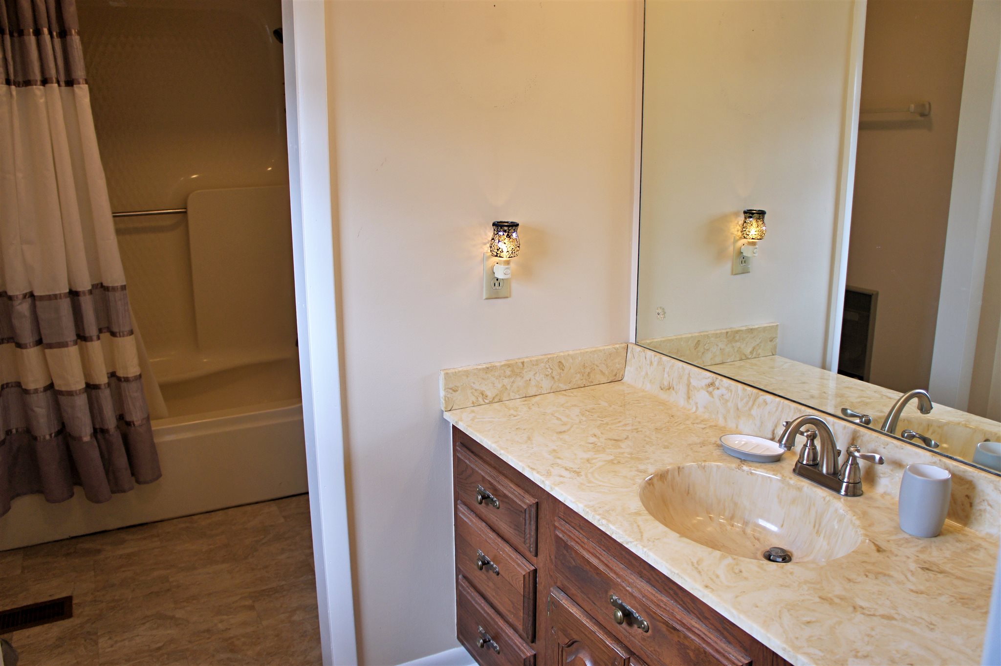 3949 Barnes Creek Road Metropolis, IL 62960 - Photo 23 of 42