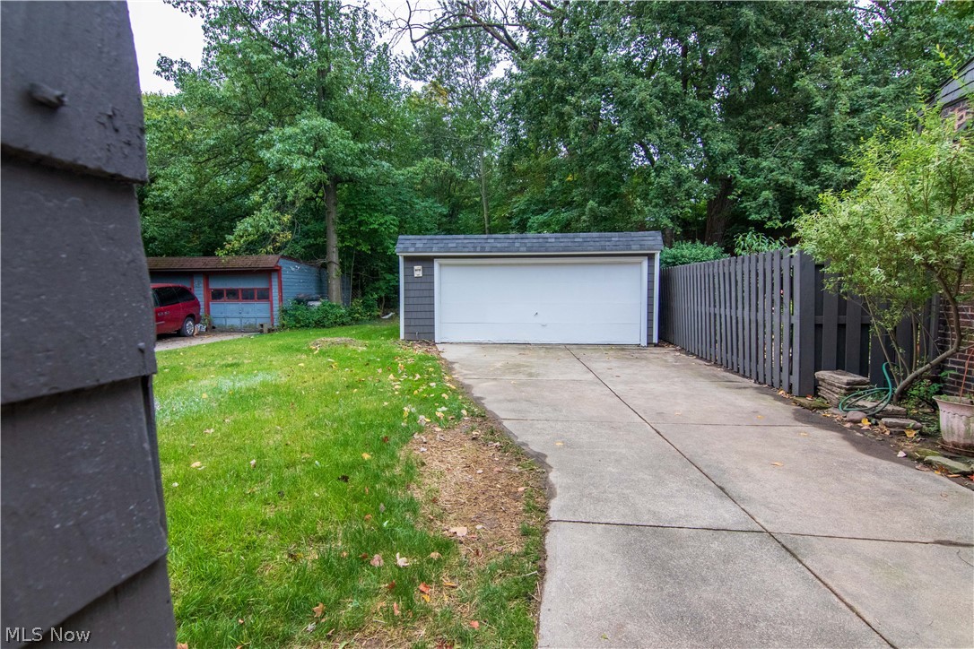 3908 Orchard Road Cleveland Heights, OH 44121 - Photo 19 of 22
