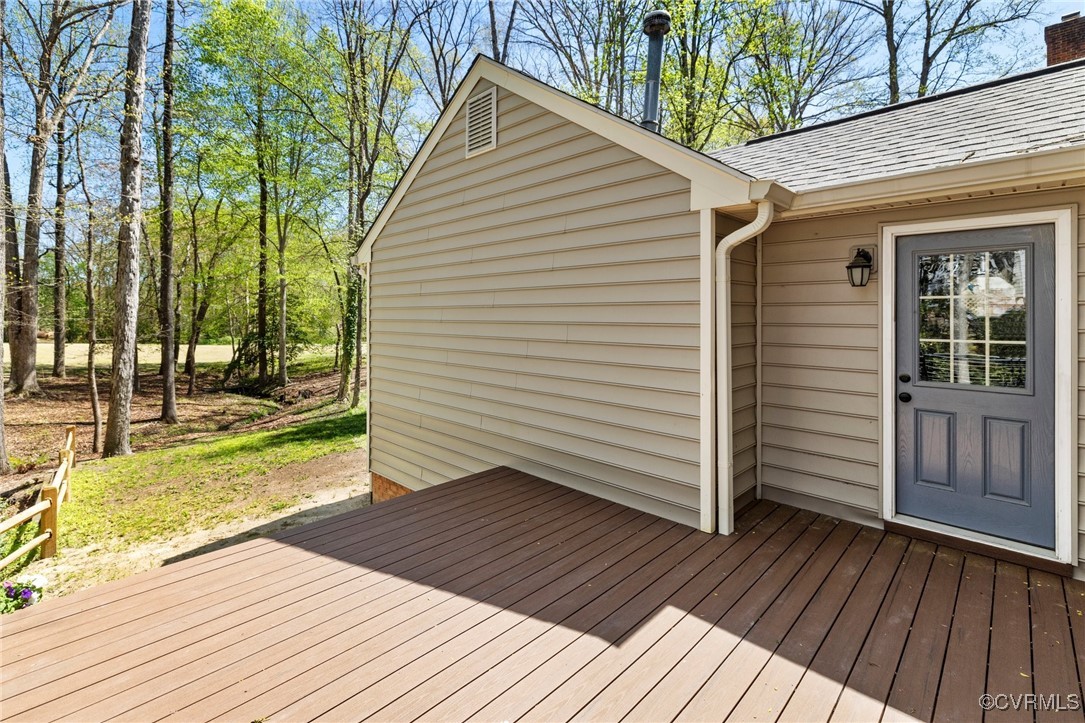 341 Rossmere Drive Midlothian, VA 23114 - Photo 33 of 41 a view of a roof deck