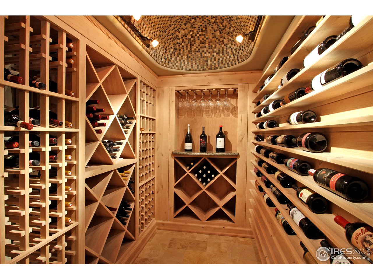 9455 Crystal Lane Longmont, CO 80503 - Photo 34 of 40 a view of an outdoor space