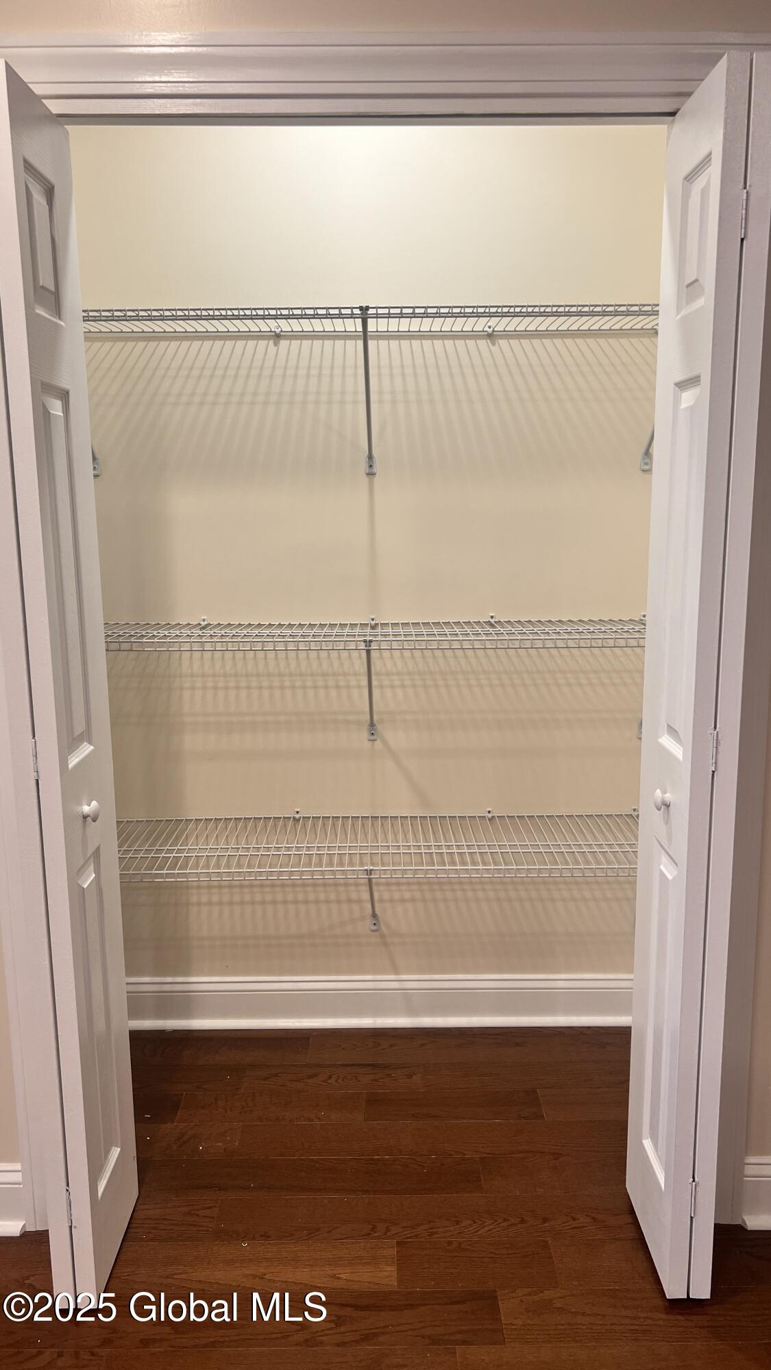 15 Delaware Street, Unit 2 Albany, NY 12202 - Photo 10 of 13 IMG_3481