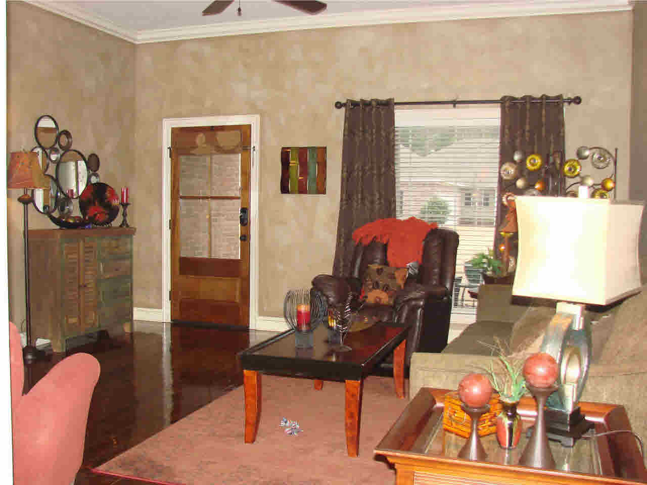 121 Susan Lane Brandon, MS 39042 - Photo 2 of 10 Photo 2