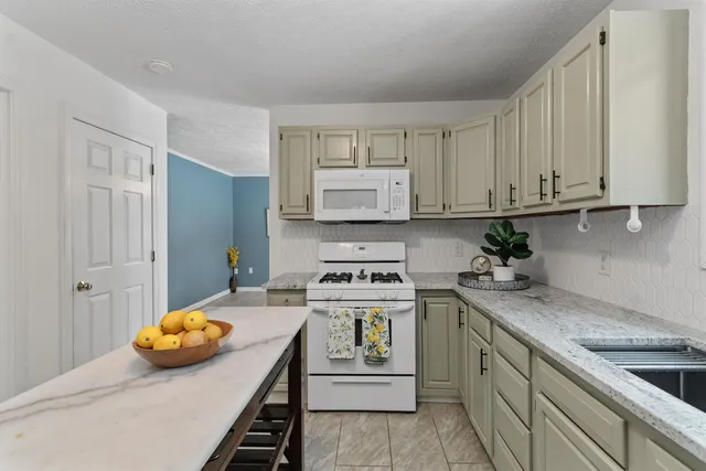 $499,000 | 30 Sammanikki Circle, Milton, VT 05468