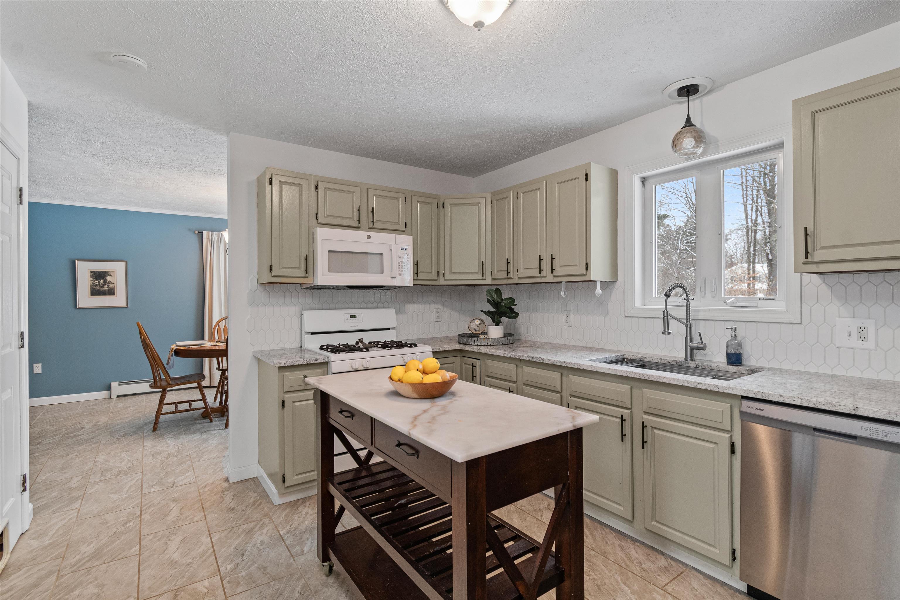 30 Sammanikki Circle Milton, VT 05468 - Photo 12 of 49