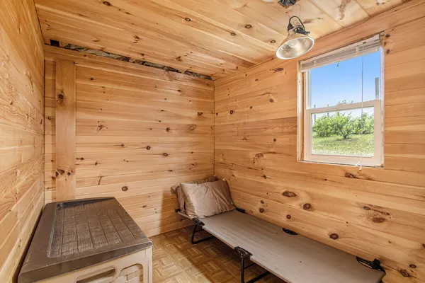 $80,000 | 56278 County Road 365, Lawrence, MI 49064