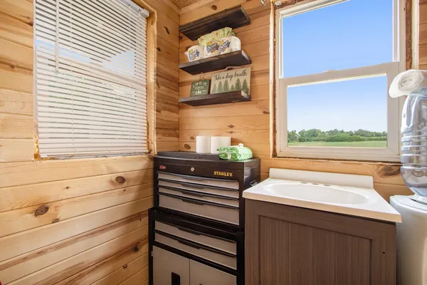 $80,000 | 56278 County Road 365, Lawrence, MI 49064