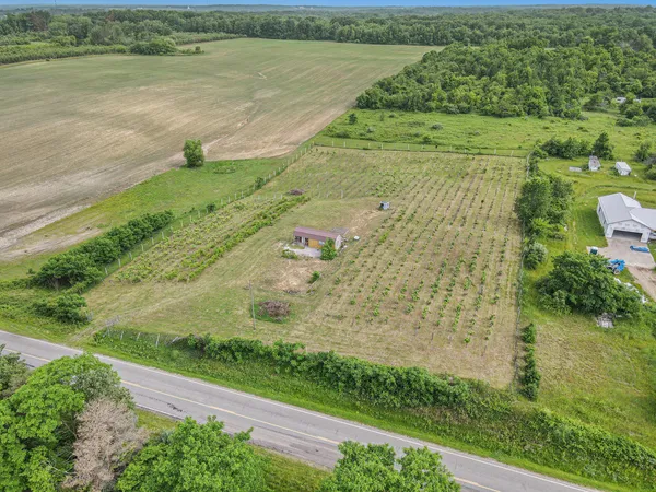 $80,000 | 56278 County Road 365, Lawrence, MI 49064