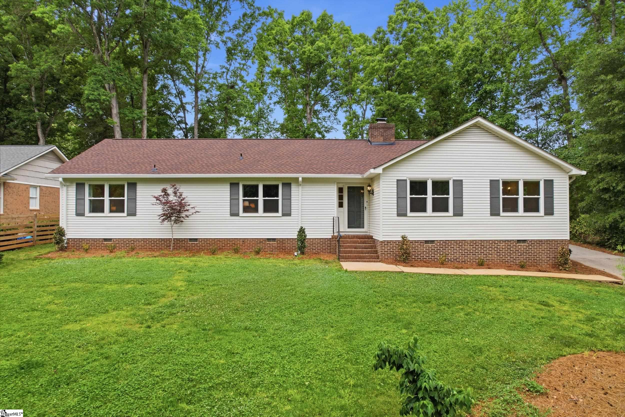 402 Foxcroft Road Greenville, SC 29615 - Photo 36 of 40 Gallery Image 36