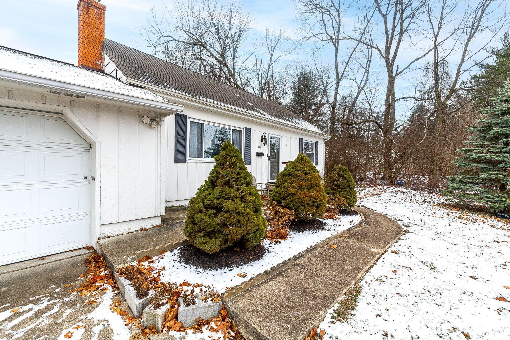 5779 Cooper Road Columbus, OH 43231 - Photo 4 of 46 5779 Cooper Rd (Exterior)-7