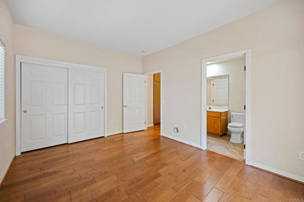 4009 Pala Mesa Oaks Drive Fallbrook, CA 92028 - Photo 32 of 45 a view of an empty room and a gallery