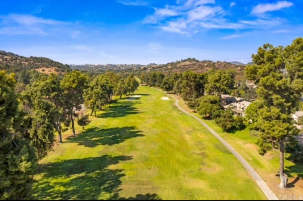 4009 Pala Mesa Oaks Drive Fallbrook, CA 92028 - Photo 42 of 45 a view of an ocean view