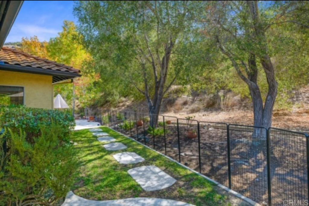 4009 Pala Mesa Oaks Drive Fallbrook, CA 92028 - Photo 45 of 45 a view of a yard with plants and large trees