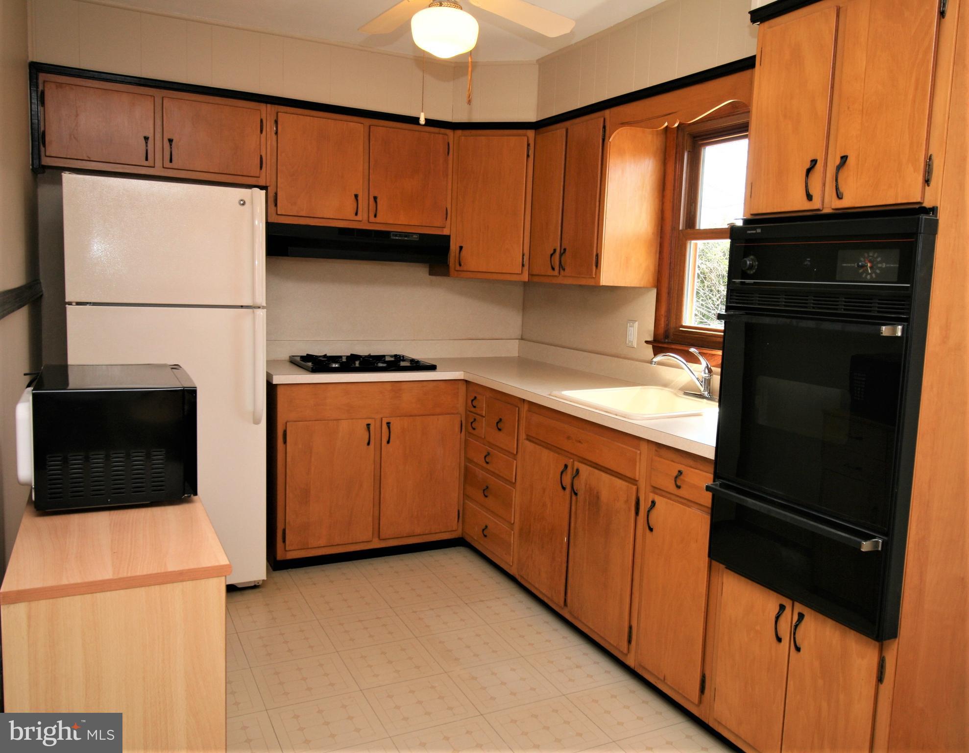 714 Bem Street Riverside, NJ 08075 - Photo 5 of 30