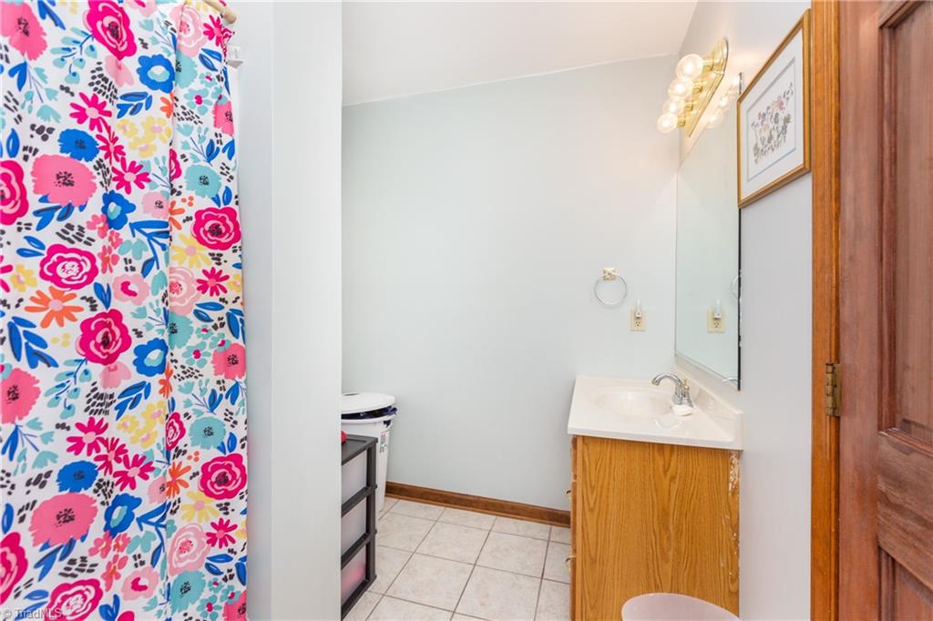 548 Adams Gate Road Winston-Salem, NC 27107 - Photo 21 of 41 Gallery Image 21