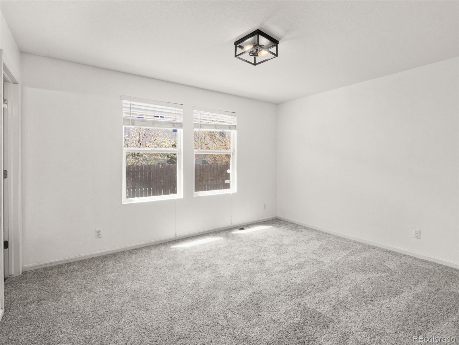 5383 Lewiston Street Denver, CO 80239 - Photo 19 of 27