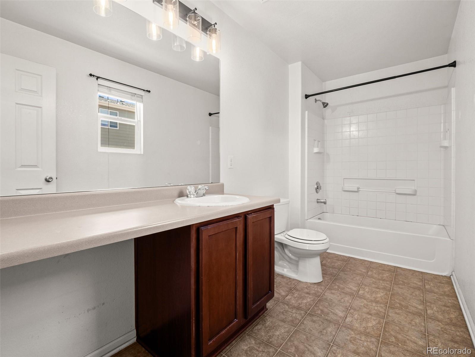 5383 Lewiston Street Denver, CO 80239 - Photo 21 of 27