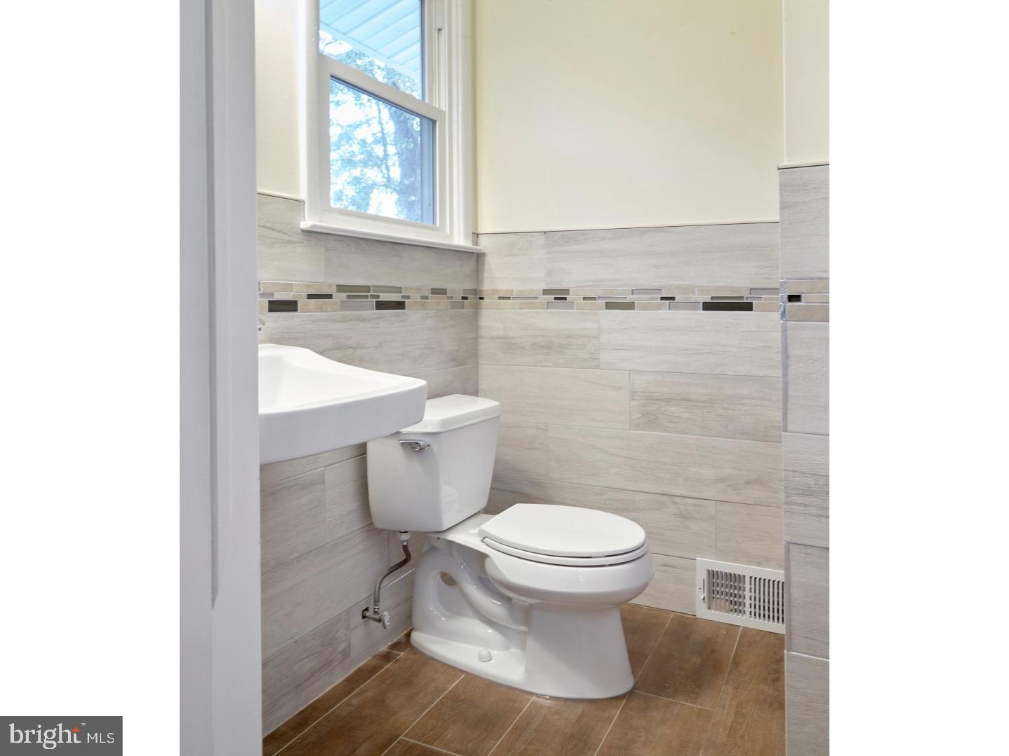 819 Richard Road Cherry Hill, NJ 08034 - Photo 16 of 25 Gallery Image 16