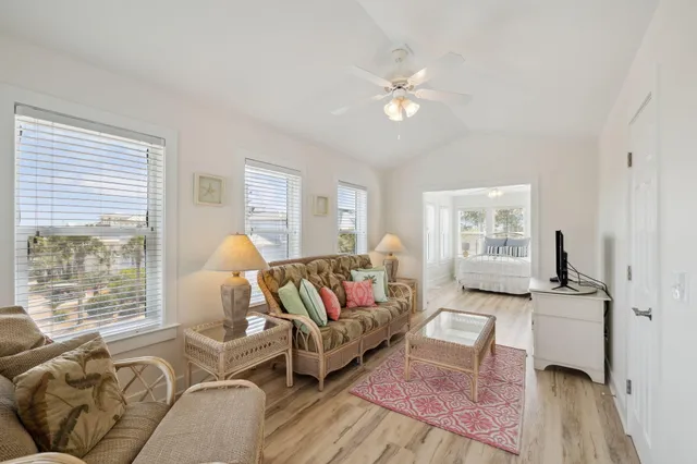 $1,699,900 | 393 Lakewood Drive, Santa Rosa Beach, FL 32459