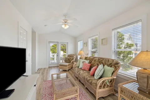 $1,699,900 | 393 Lakewood Drive, Santa Rosa Beach, FL 32459